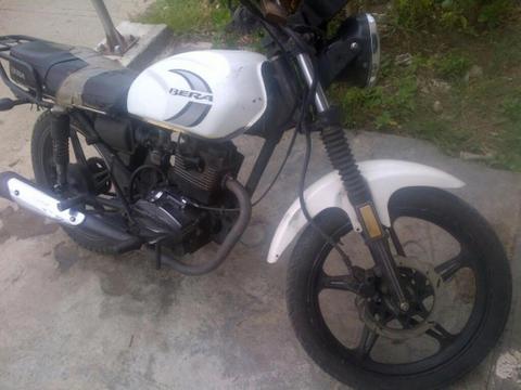 Vendo Moto Barata