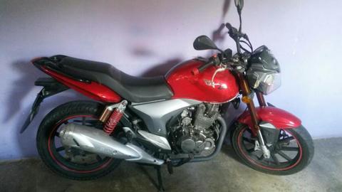 Se Vende Rkv 200