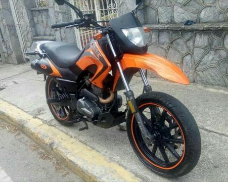 Moto Tx 200 Año 2012