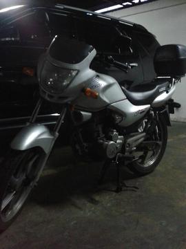 Vendo Moto Honda Storm 2006