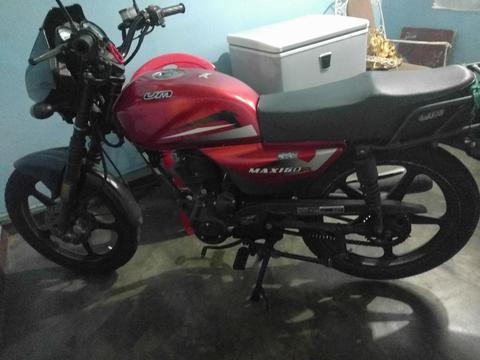 Moto Um Max 150