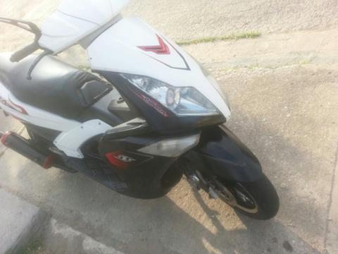 Vendo O Cambio Mi Bella Moto