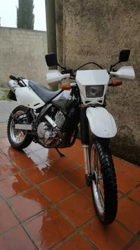 Suzuki Dr 650