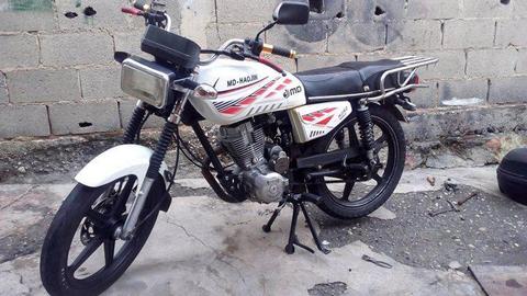 Vendo moto MD aguila