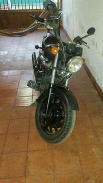 Vendo Moto Empaire Super Ligth 2014