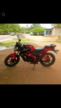 Cambio Um Xtreet 230cc O Vendo