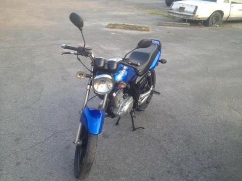 Suzuki EN 125 2013
