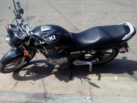 Suzuki en 125