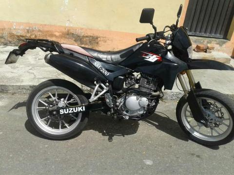 Hj Suzuki 200