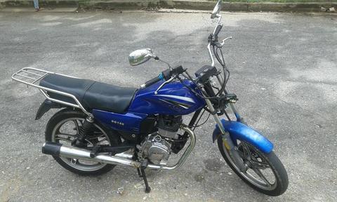 Moto Año 2012