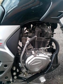 Se vende o se cambia por carro 2014 esta cero kilometro