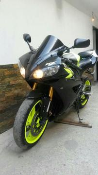 Se Vende R1 Año 2006 O Se Cambia