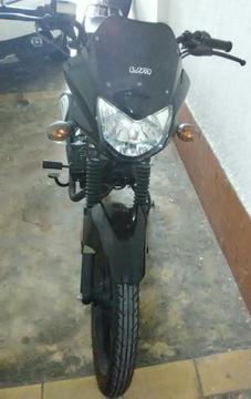 Moto Um Max 150 Año 2015