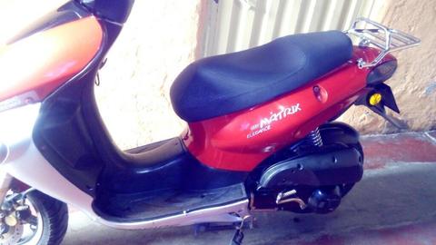 Vendo Moto Matrix Elegance