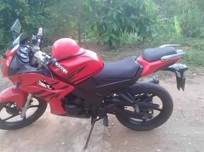 vendo moto Bera R12013