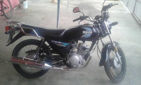 moto yamaha yb 125