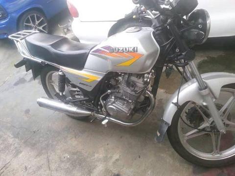 EN VENTA MOTO SUZUKI