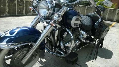 vendo excelente moto