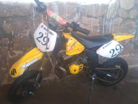 vendo moto de niño