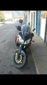 por Urgencia Vendo Vstrom 2008