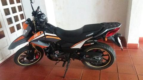 Moto Tx 200