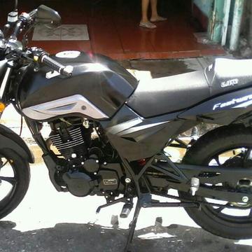 Moto Nueva Um de Lujo Fastwen