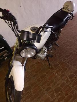 Vendo Moto Bera 200