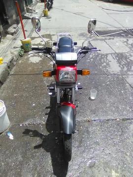 Moto Horse Rojo año 2014