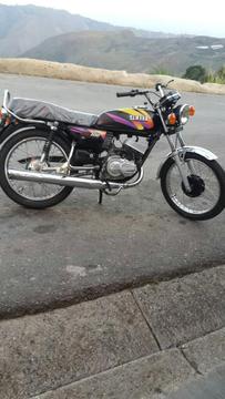 Moto 100 Guacamayo Papeles Al Dia