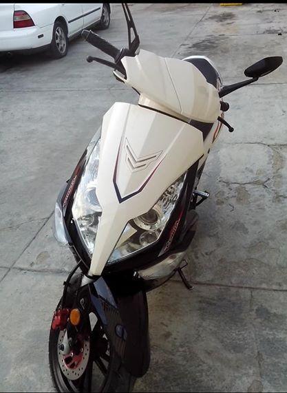 Vendo moto BERA COBRA 2014 buen estado