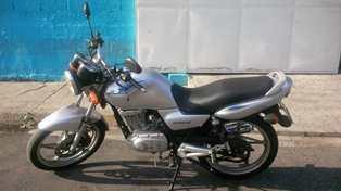 MOTO SUZUKI EN125