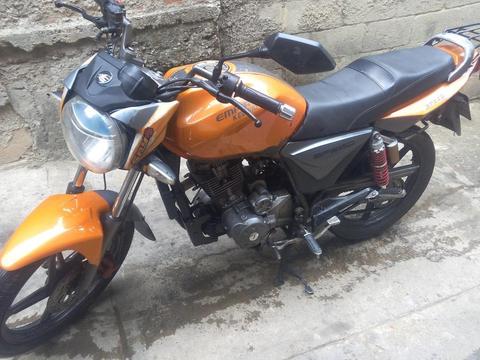 vendo speed en buen estado año 2013