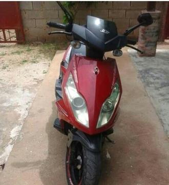 Vendo Bera Covette 2012