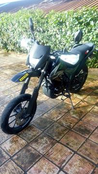 Vendo Moto Dt Bera Exelentes Condiciones