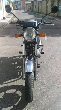 Vendo Bella Moto Lista para Viajar