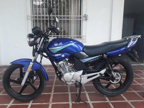 Se Vende Yamaha 2015 Yvr