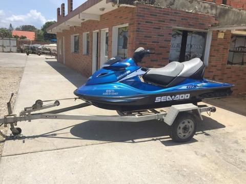 se vende moto de agua zendoo