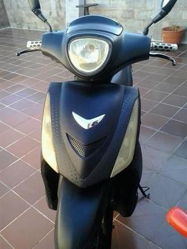 se vende moto skygo 150 elegance tlf 04128301898 y 04144091924