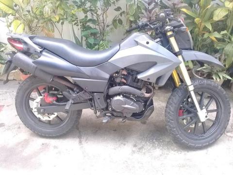 SE VENDE O SE CAMBIA TX 2013 BARRA DORADA 9MIL KM