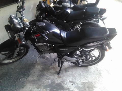 Suzuki En 2011