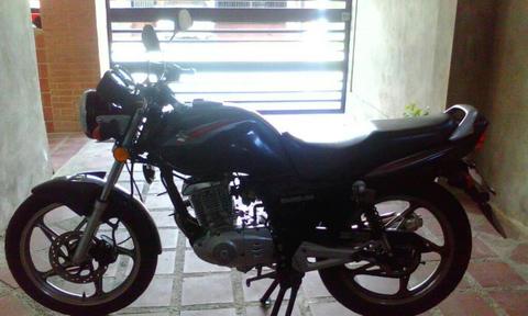 Moto Suzuki en 125