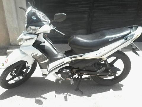 se vende Moto bera X1 a toda prueba