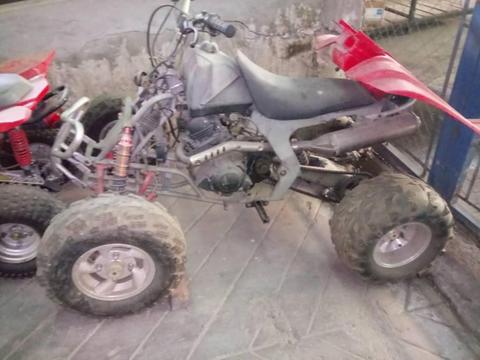 Se vende moto