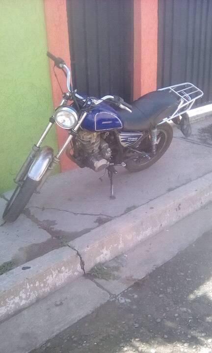 Se vende moto por motivo de viaje