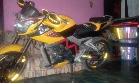 moto loncin naked 150