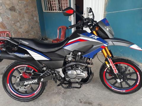 Vendo Moto Tx 2014