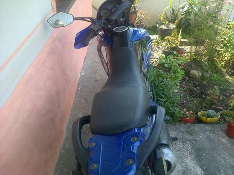 SE vende moto