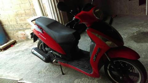 Vendo Hermosa Skygo 150 Cc Como Nueva