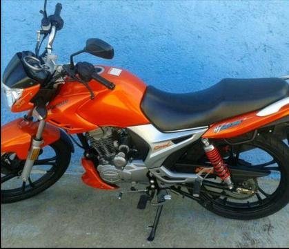 Hj Cool 2016 Color Naranja casi nueva aprovechen esta oportunidad