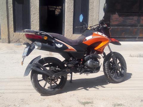 Se Vende Moto Tx 200